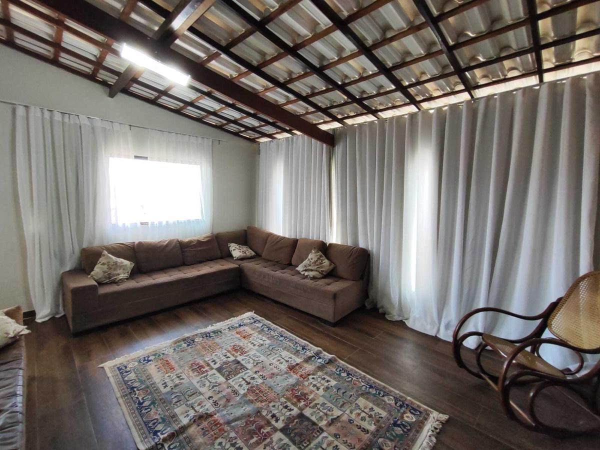 Casa, Planalto, 7 Quartos, 3 Vagas, 3 Suítes