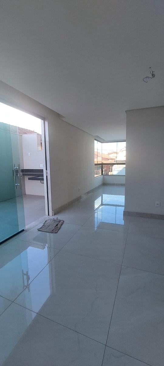 Apartamento, Serrano, 3 Quartos, 2 Vagas, 1 Suíte