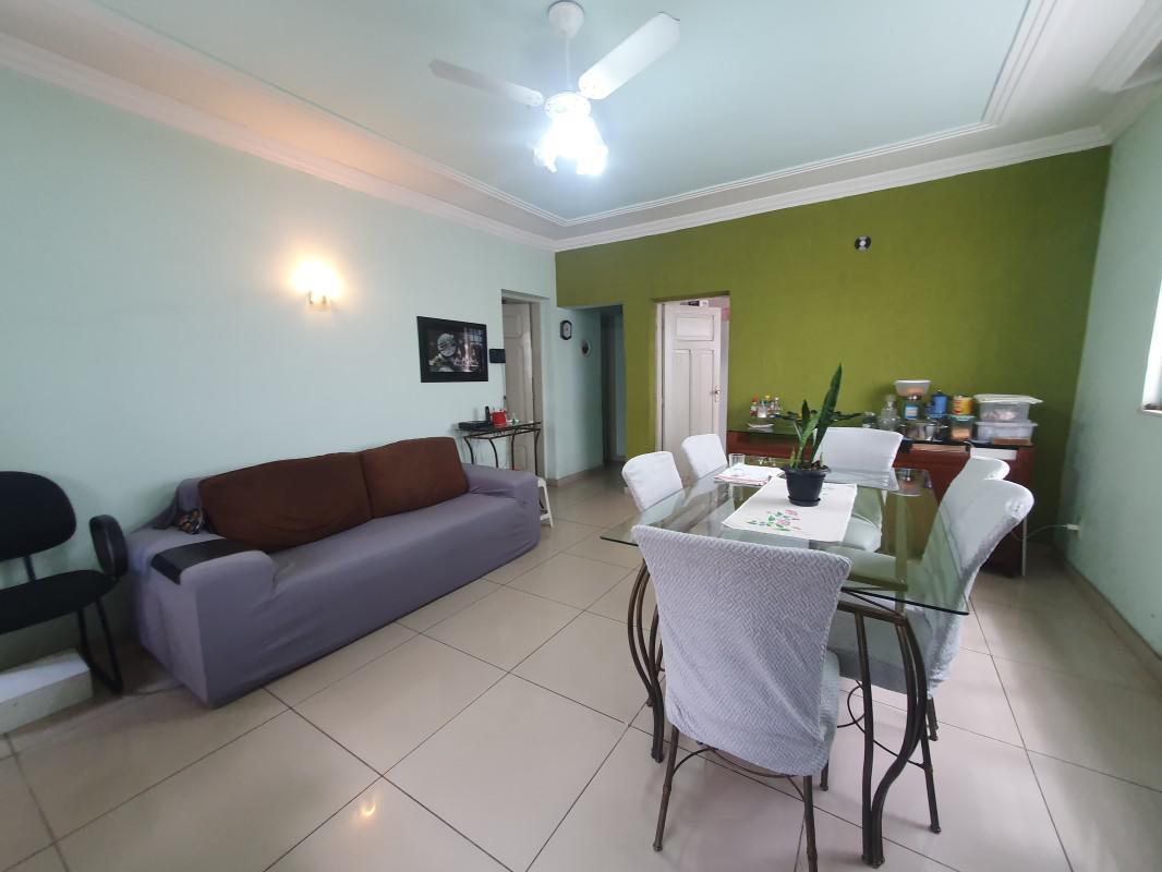 Casa, Nova Suíssa, 4 Quartos, 2 Vagas, 1 Suíte