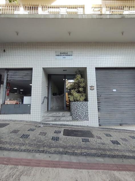 Sala, Barro Preto, 0 Quarto, 0 Vaga