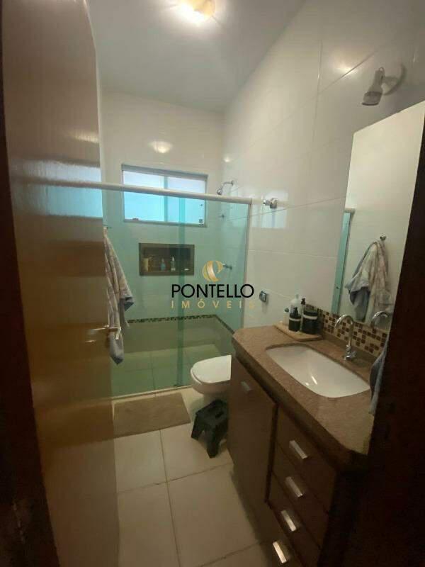 Casa, New York, 3 Quartos, 2 Vagas, 1 Suíte