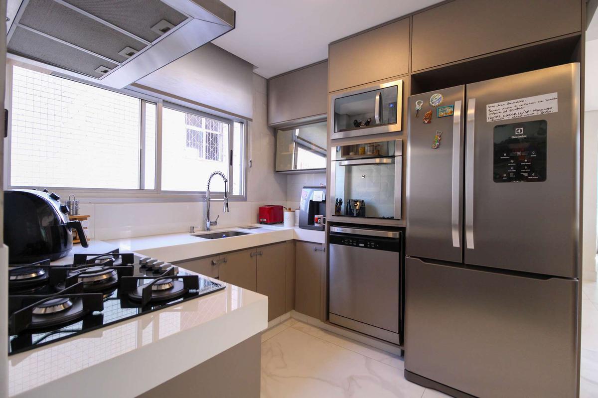 Apartamento, Ipiranga, 4 Quartos, 4 Vagas, 3 Suítes