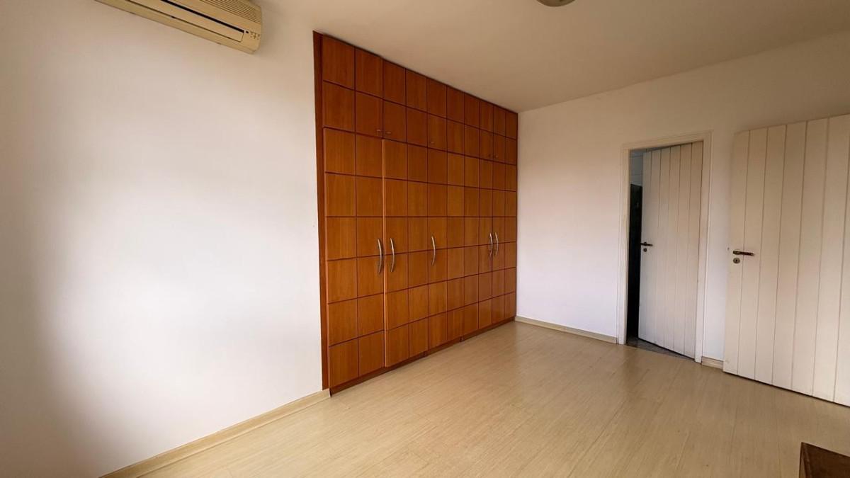 Casa, Vila Paris, 4 Quartos, 4 Vagas, 2 Suítes