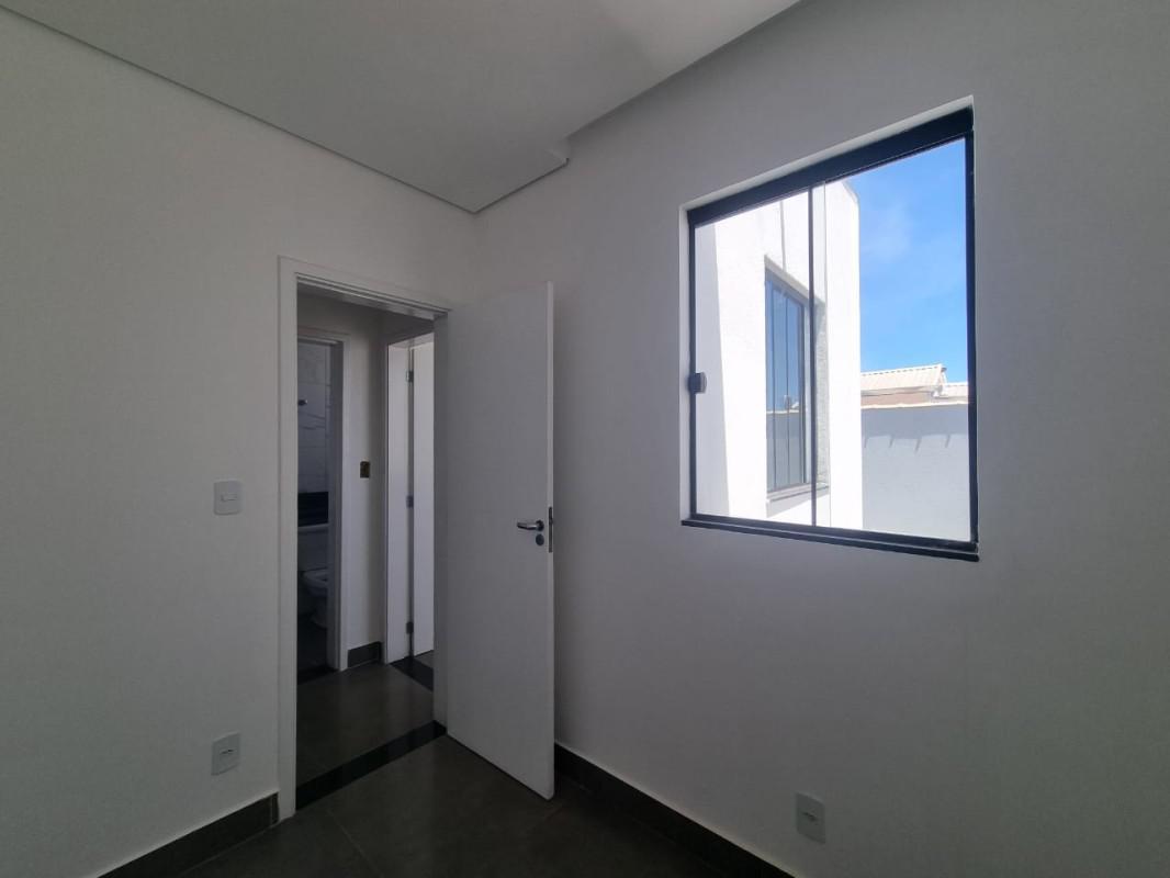 Casa, São Pedro, 3 Quartos, 2 Vagas, 1 Suíte