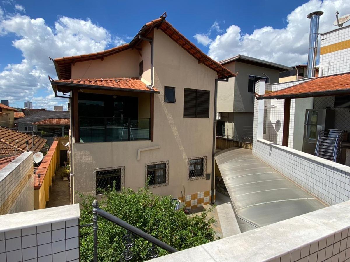 Casa, Colégio Batista, 4 Quartos, 3 Vagas, 2 Suítes