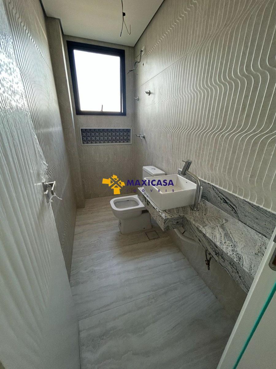 Apartamento, Jaraguá, 4 Quartos, 3 Vagas, 1 Suíte