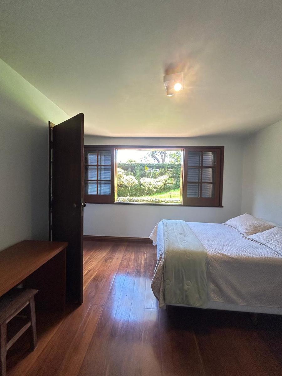 Casa, Jardim Canadá, 3 Quartos, 6 Vagas, 1 Suíte