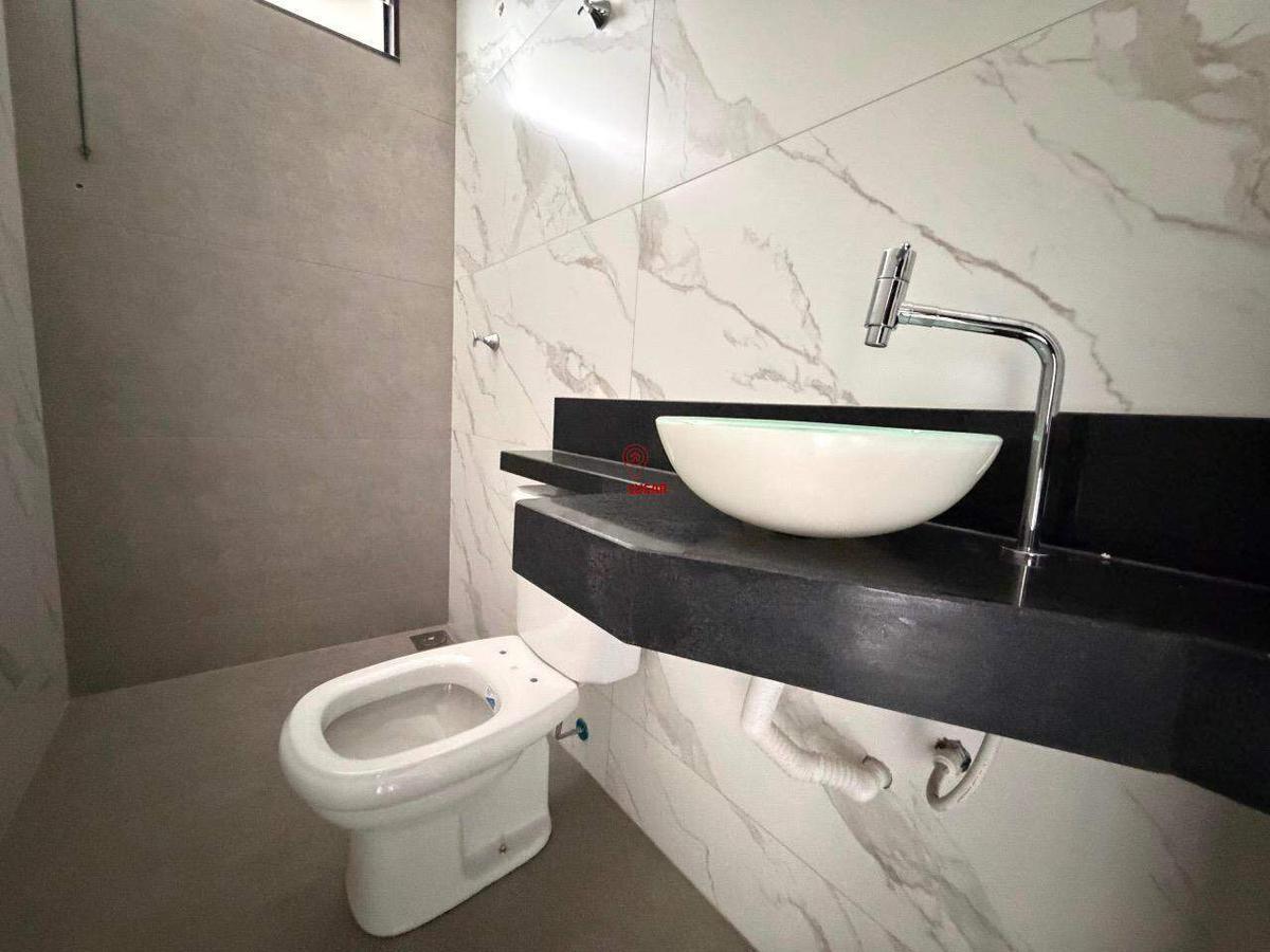 Casa, São Pedro, 3 Quartos, 2 Vagas, 1 Suíte
