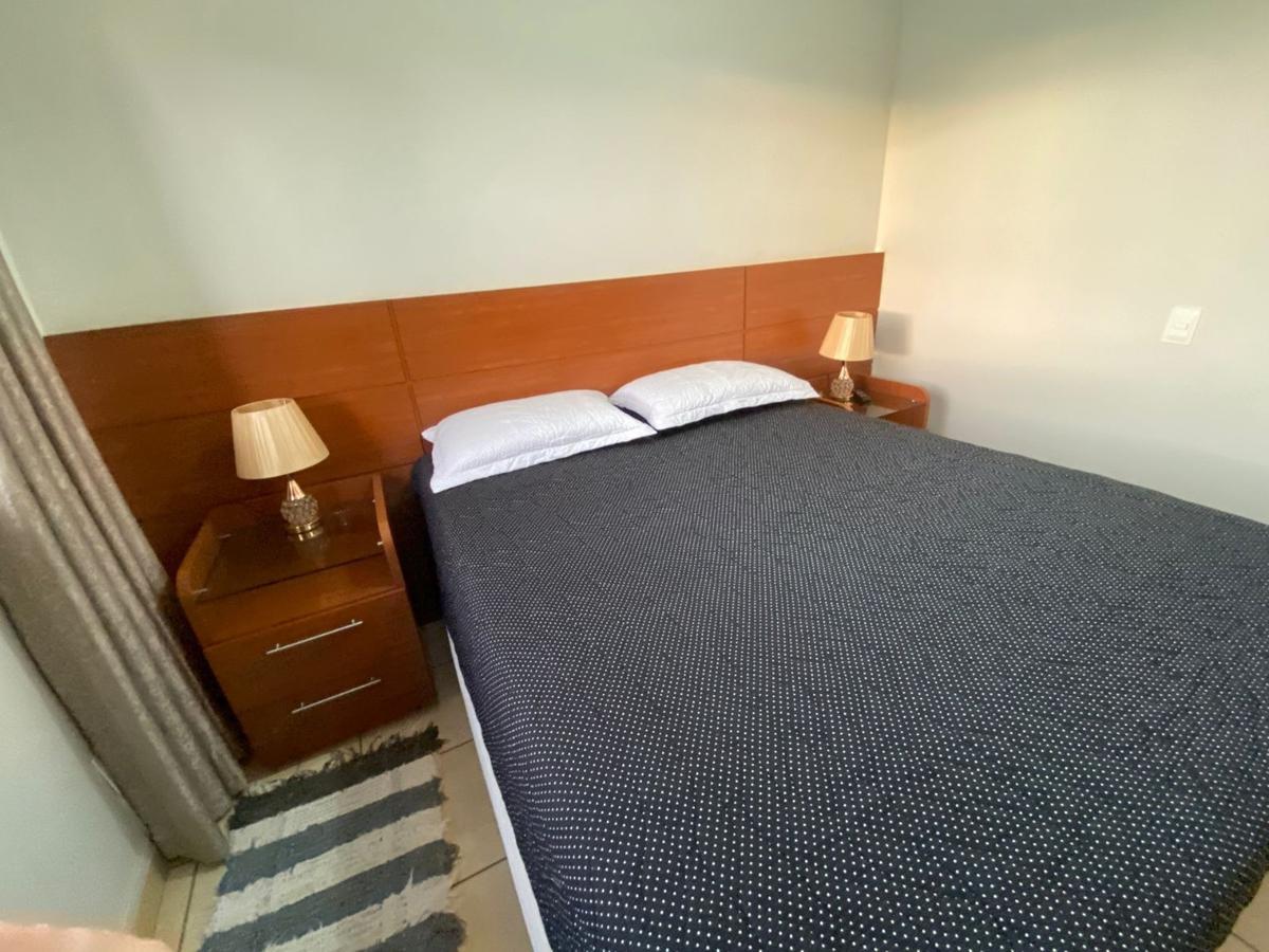 Casa, Santa Branca, 2 Quartos, 2 Vagas, 2 Suítes