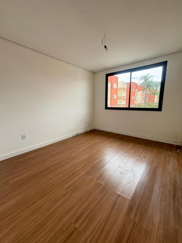 Casa, Planalto, 3 Quartos, 3 Vagas, 2 Suítes