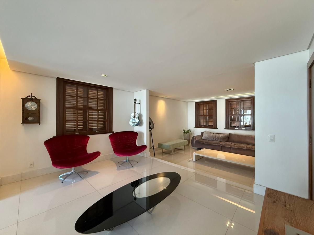 Casa, São Luiz (pampulha), 6 Quartos, 15 Vagas, 4 Suítes