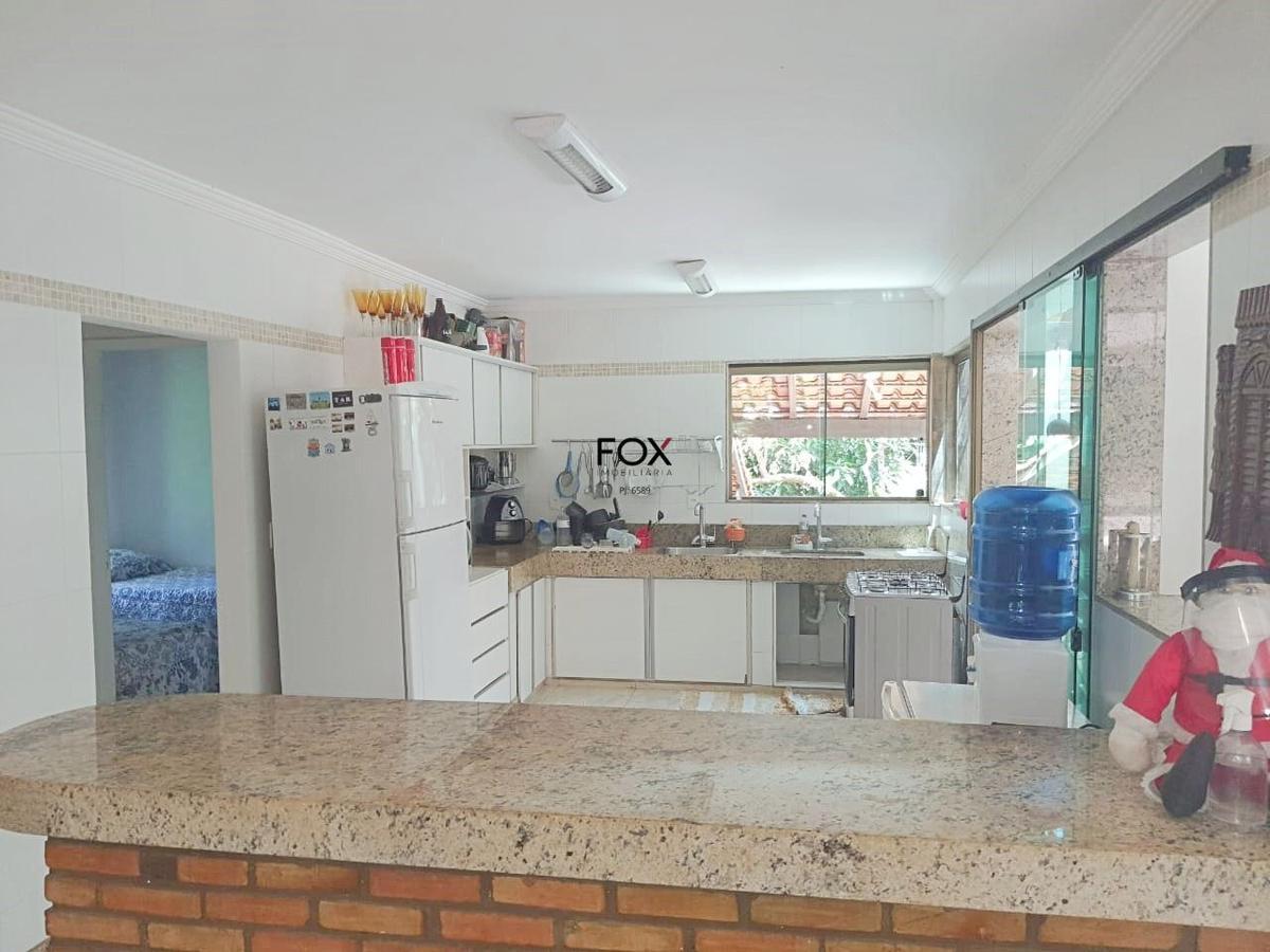 Casa, Retiro do Chalé, 5 Quartos, 10 Vagas, 4 Suítes