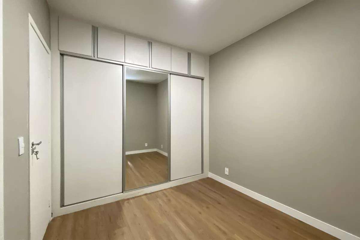 Apartamento, Vila Paris, 2 Quartos, 2 Vagas, 2 Suítes