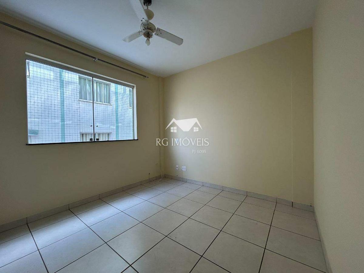 Apartamento, Barreiro, 4 Quartos, 2 Vagas, 1 Suíte