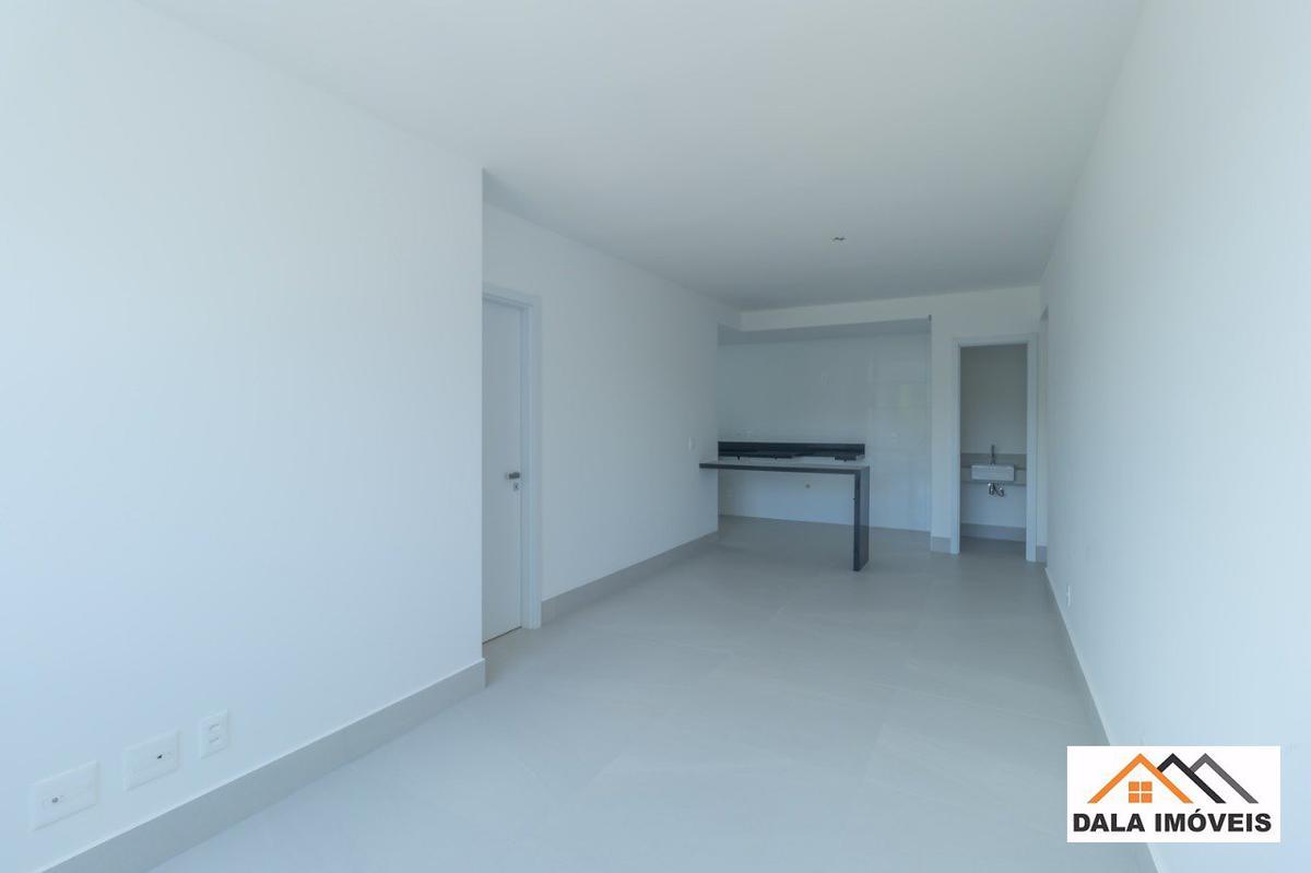 Apartamento, Sagrada Família, 3 Quartos, 2 Vagas, 1 Suíte