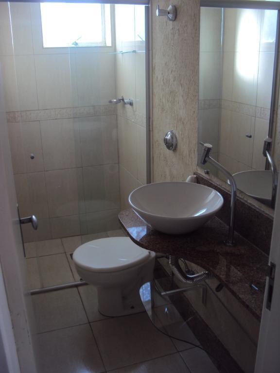 Apartamento, São Cristóvão, 2 Quartos, 0 Vaga