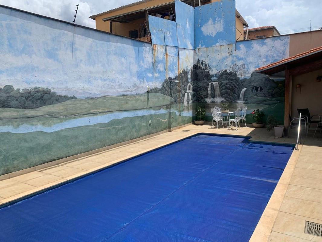 Casa, Jardim Pérola, 4 Quartos, 6 Vagas, 1 Suíte