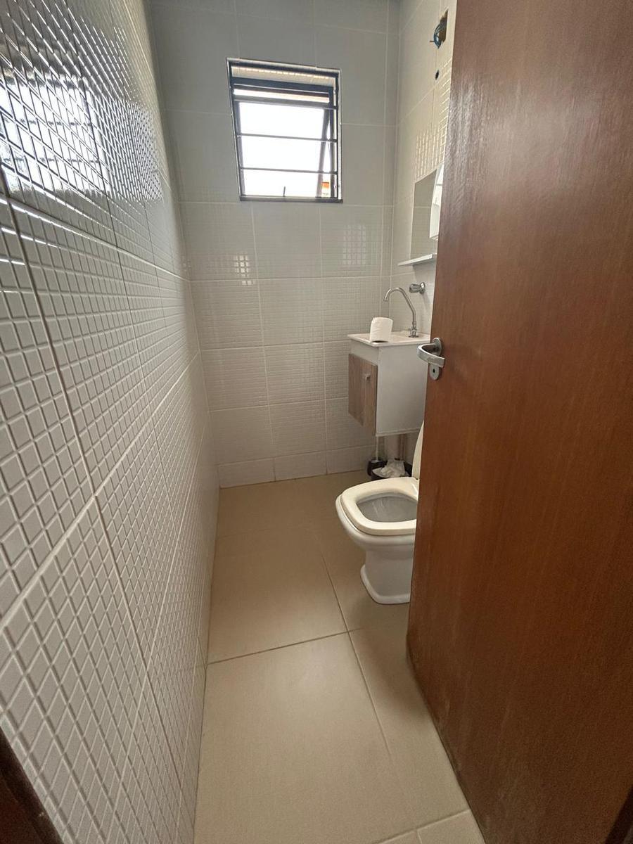 Casa Comercial, Nova Suíssa, 8 Quartos, 10 Vagas