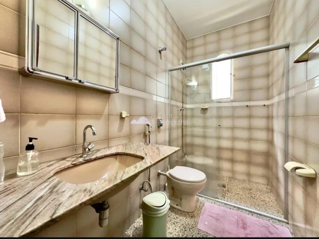 Casa, Santa Mônica, 4 Quartos, 3 Vagas, 1 Suíte