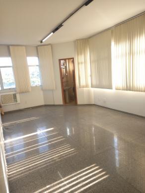 Conjunto de Salas, Santo Agostinho, 2 Vagas