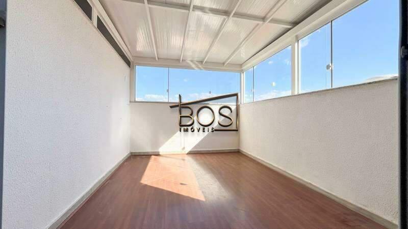 Apartamento, Sagrada Família, 1 Quarto, 1 Vaga