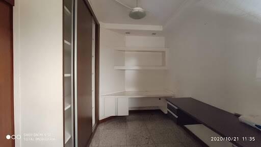 Casa, Universitário, 3 Quartos, 2 Vagas, 1 Suíte