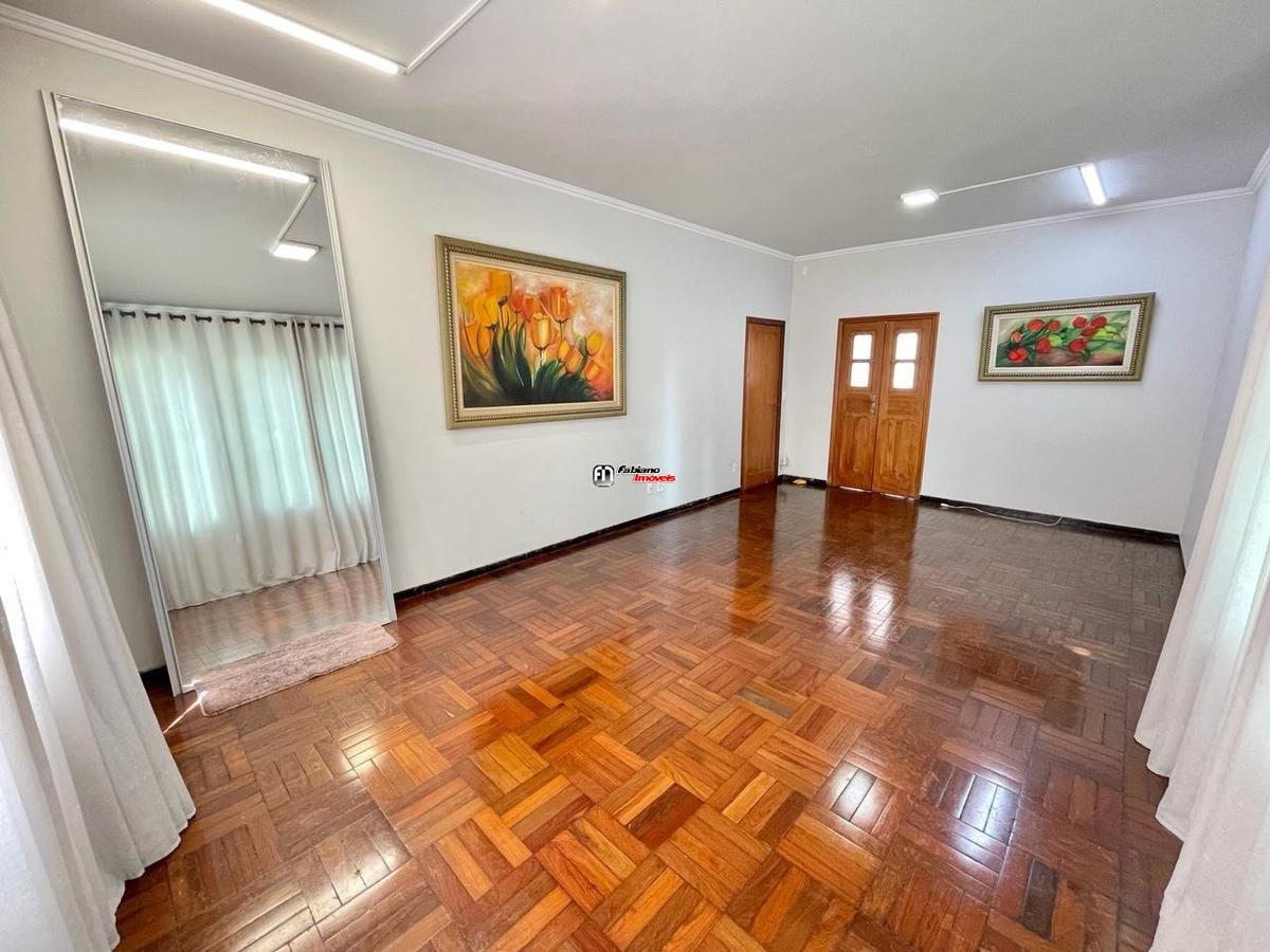 Casa, São Luiz (pampulha), 5 Quartos, 15 Vagas, 2 Suítes