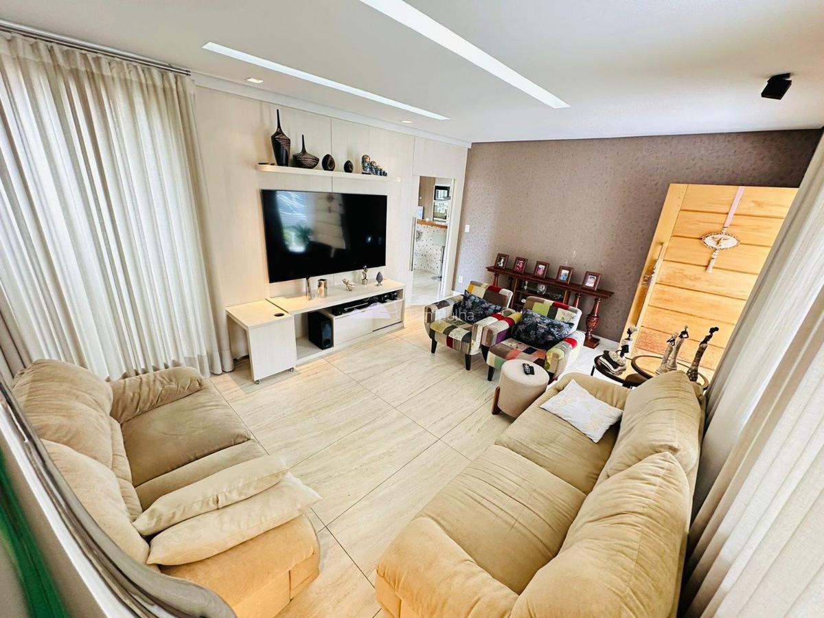 Casa, Conjunto Minascaixa, 4 Quartos, 4 Vagas, 2 Suítes