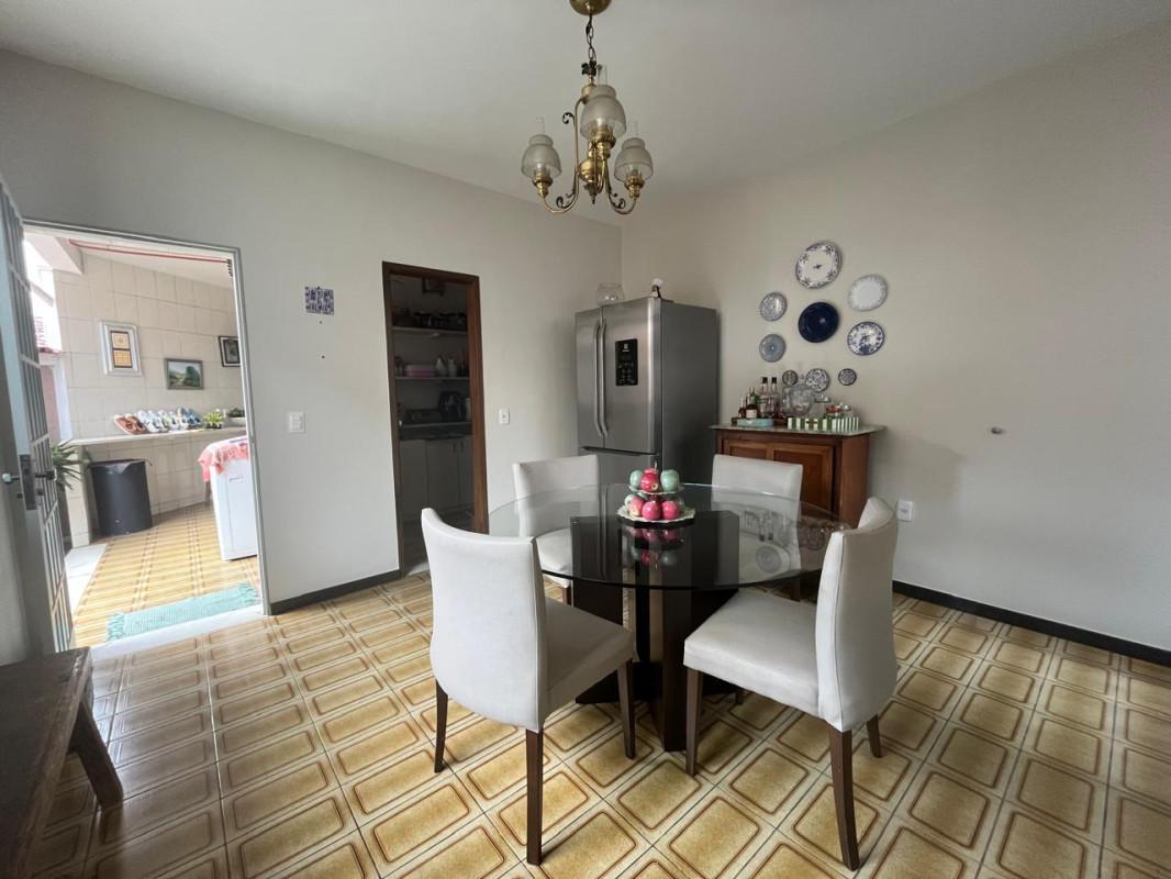 Casa, Alto dos Pinheiros, 3 Quartos, 3 Vagas, 1 Suíte