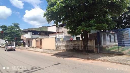 Casa, Surinan, 2 Quartos, 4 Vagas
