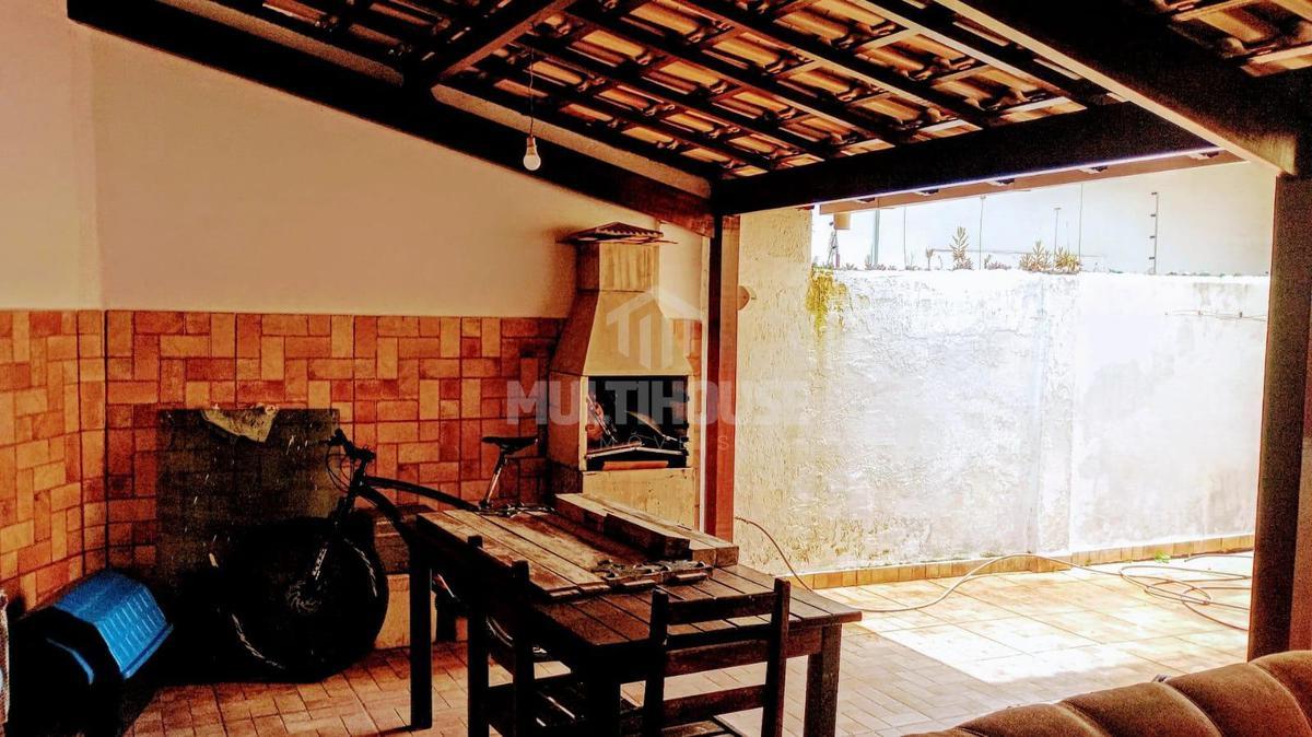 Casa, Santa Amélia, 2 Quartos, 3 Vagas