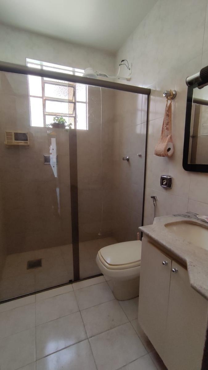 Casa, Parque Turistas, 2 Quartos, 2 Vagas, 1 Suíte