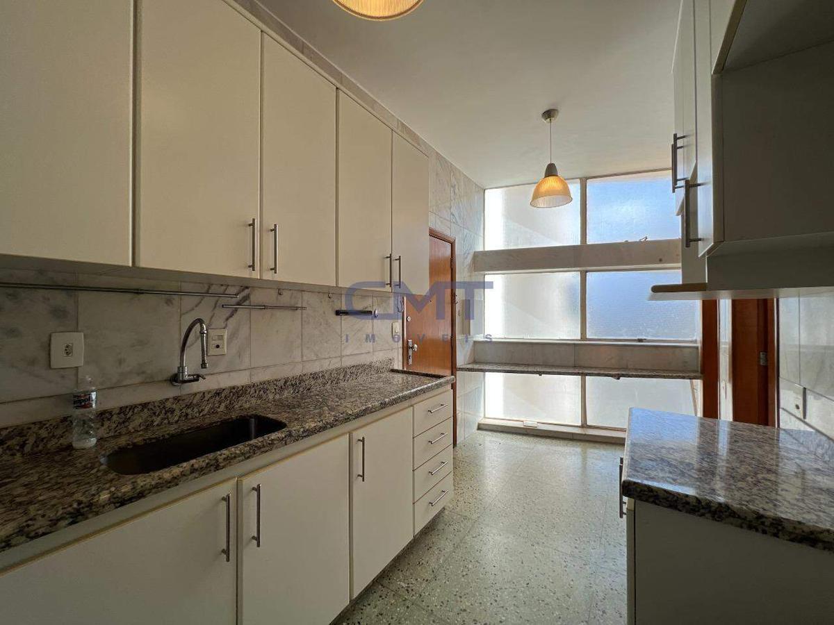 Apartamento, Savassi, 3 Quartos, 2 Vagas, 1 Suíte
