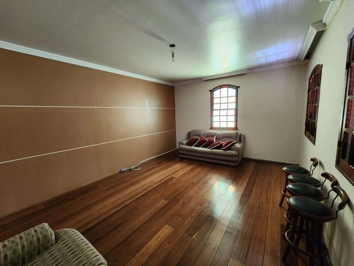 Casa, Santa Lúcia, 5 Quartos, 5 Vagas, 2 Suítes
