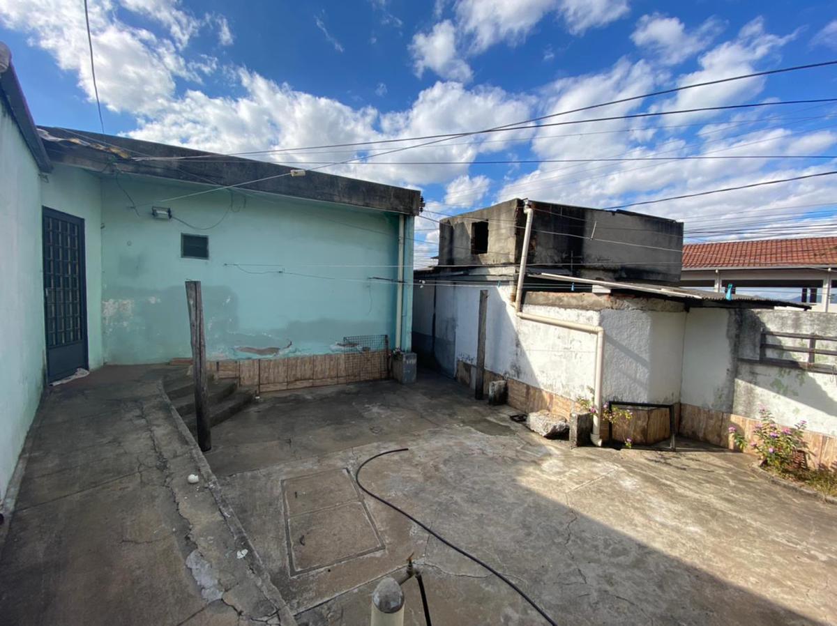 Lote, Monte Castelo, 8 Quartos, 4 Vagas