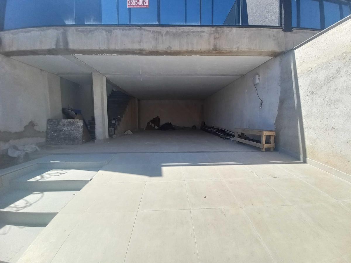 Casa, Fernão Dias, 4 Quartos, 6 Vagas, 1 Suíte