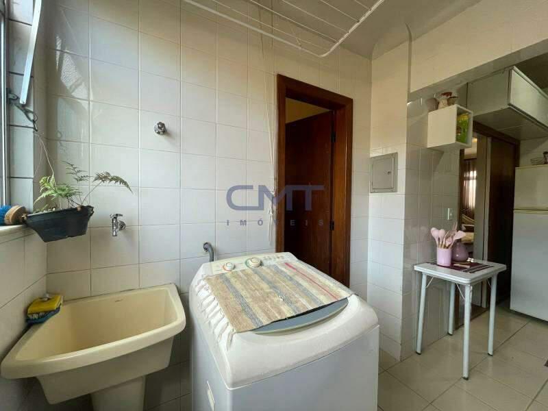 Apartamento, Santa Efigênia, 3 Quartos, 2 Vagas, 1 Suíte