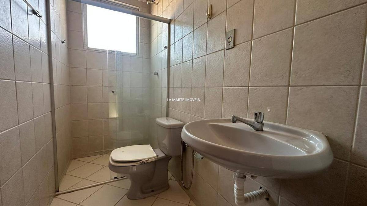 Casa, Fonte Grande, 2 Quartos, 1 Vaga