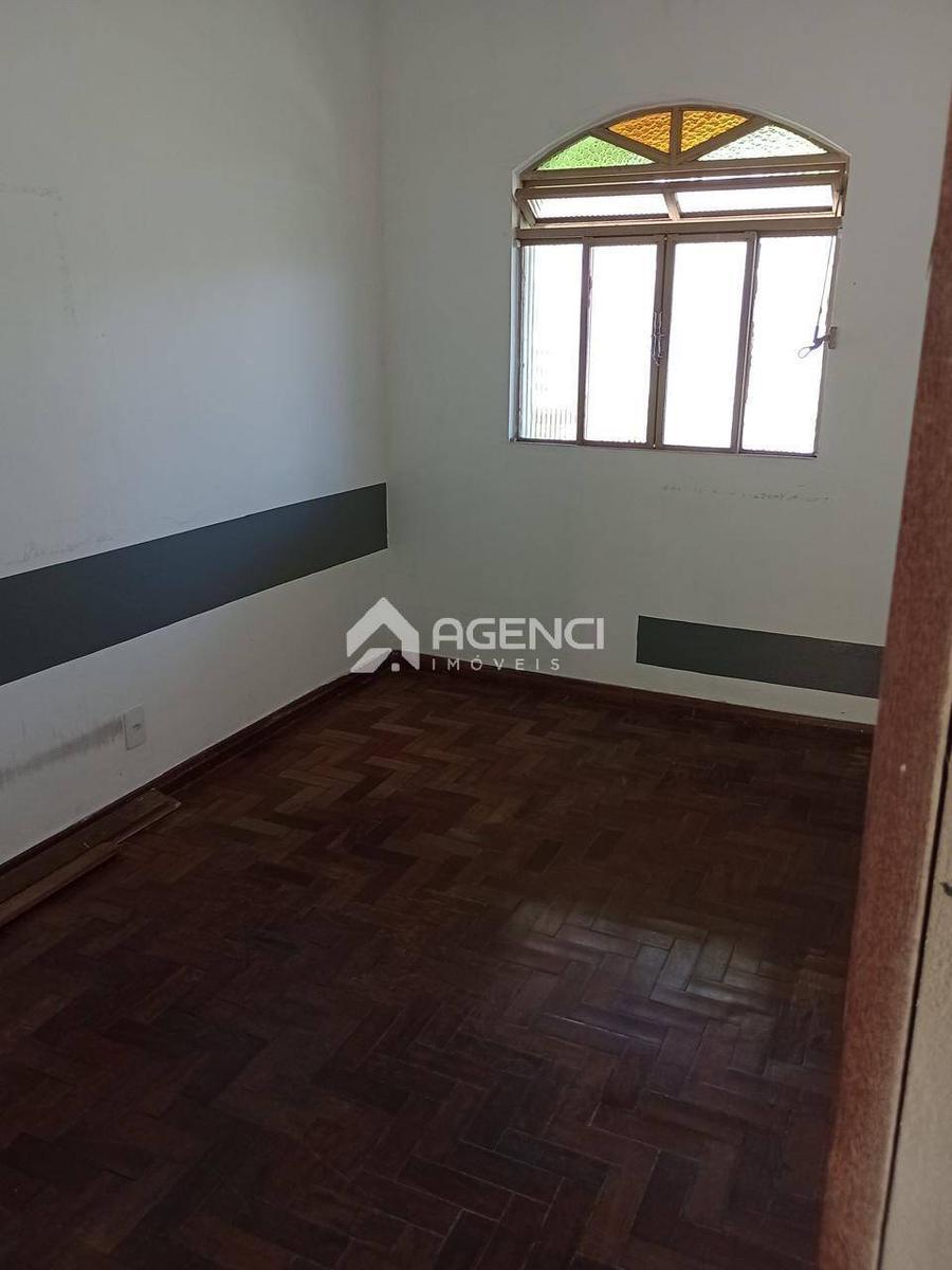 Casa, Parque Duval de Barros, 3 Quartos, 0 Vaga, 0 Suíte