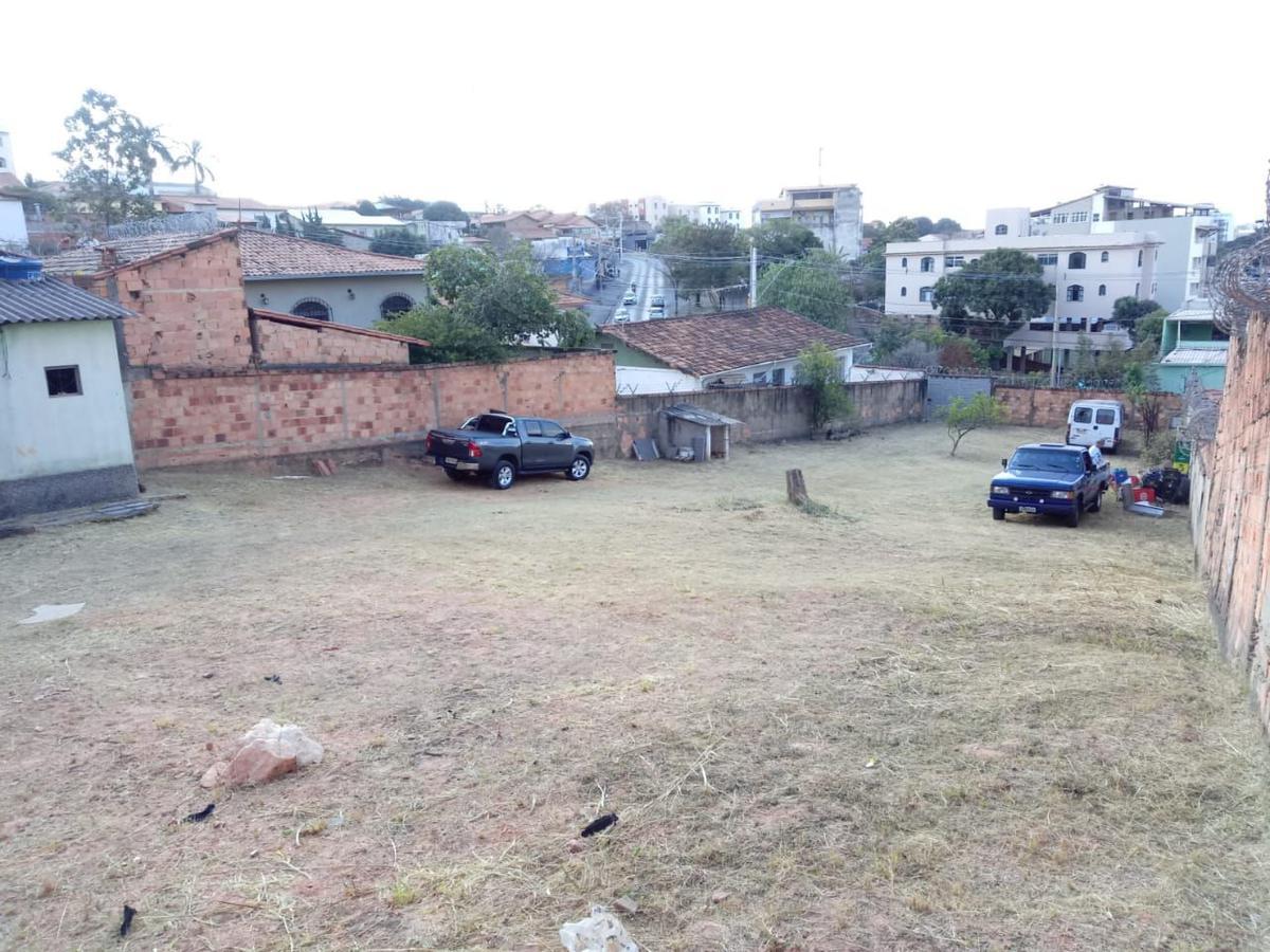 Lote, Planalto, 0 Quarto, 0 Vaga