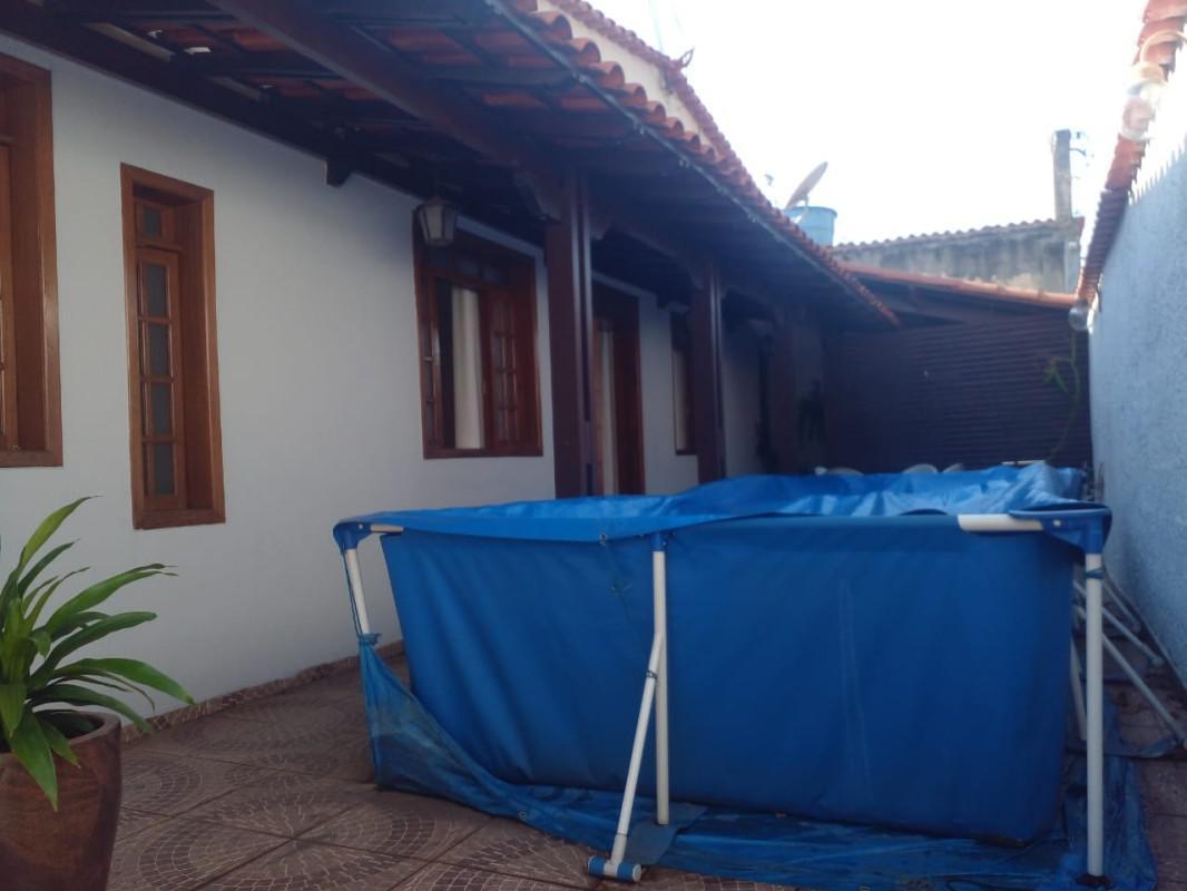 Casa, Novo Eldorado, 4 Quartos, 4 Vagas, 2 Suítes