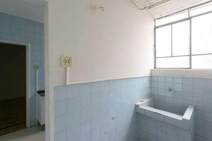 Apartamento, Floresta, 2 Quartos, 0 Vaga