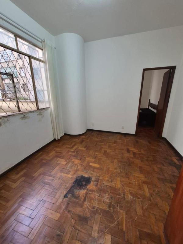 Apartamento, Centro, 2 Quartos, 0 Vaga