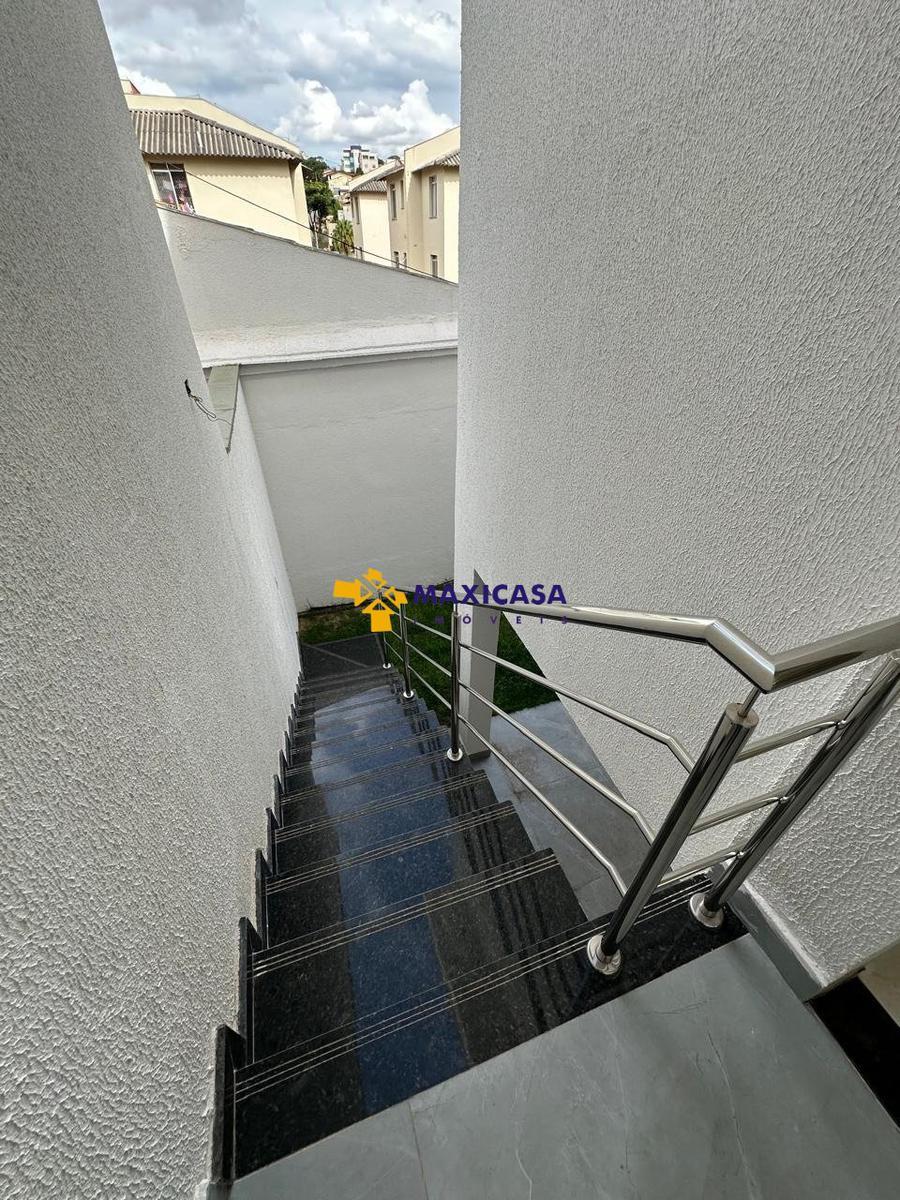 Casa, Santa Amélia, 3 Quartos, 2 Vagas, 1 Suíte