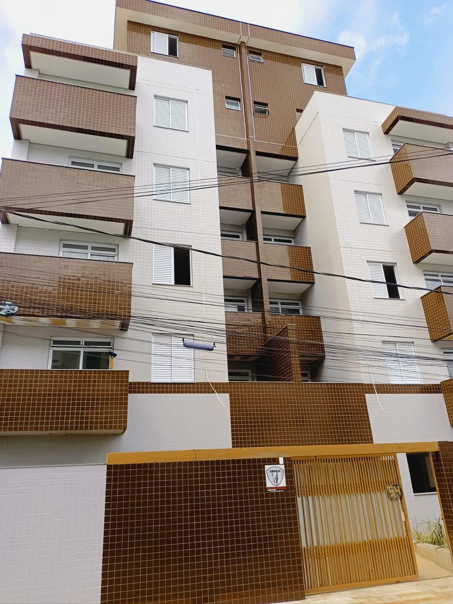 Cobertura, Fonte Grande, 3 Quartos, 2 Vagas, 1 Suíte