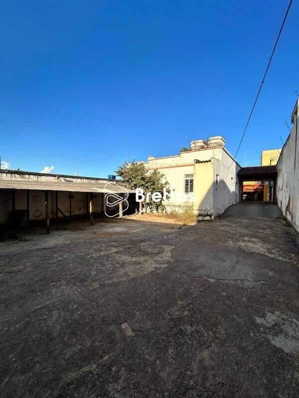 Casa, Centro, 0 Quarto, 0 Vaga