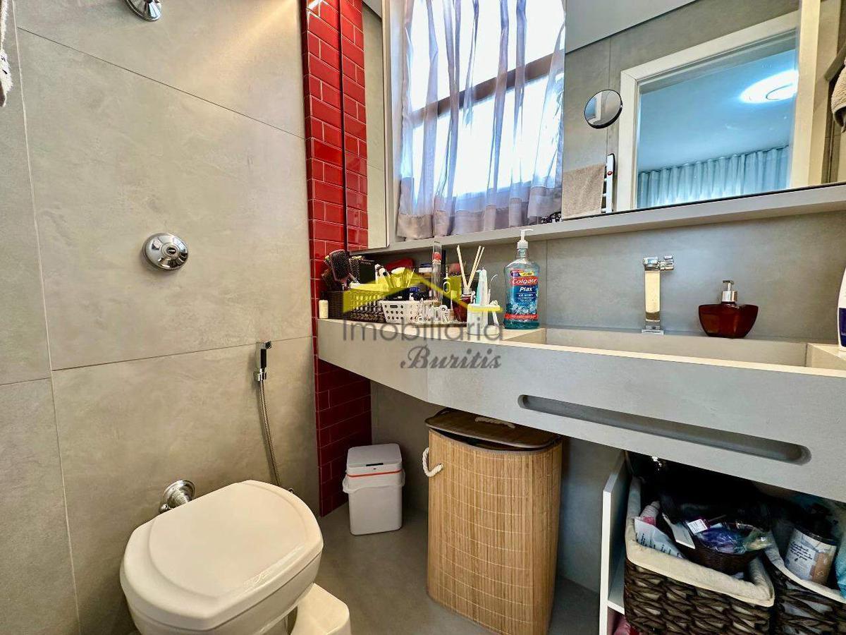 Apartamento, Vila Paris, 4 Quartos, 2 Vagas, 1 Suíte