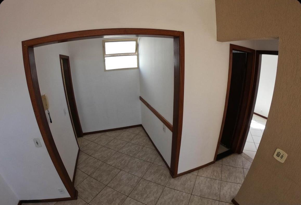 Apartamento, Sagrada Família, 2 Quartos, 1 Vaga, 0 Suíte