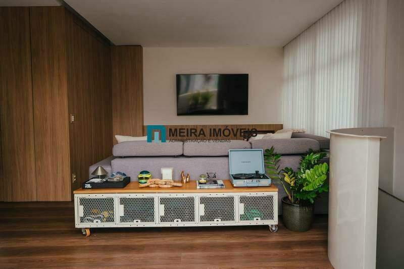Cobertura, Serra, 3 Quartos, 2 Vagas, 1 Suíte