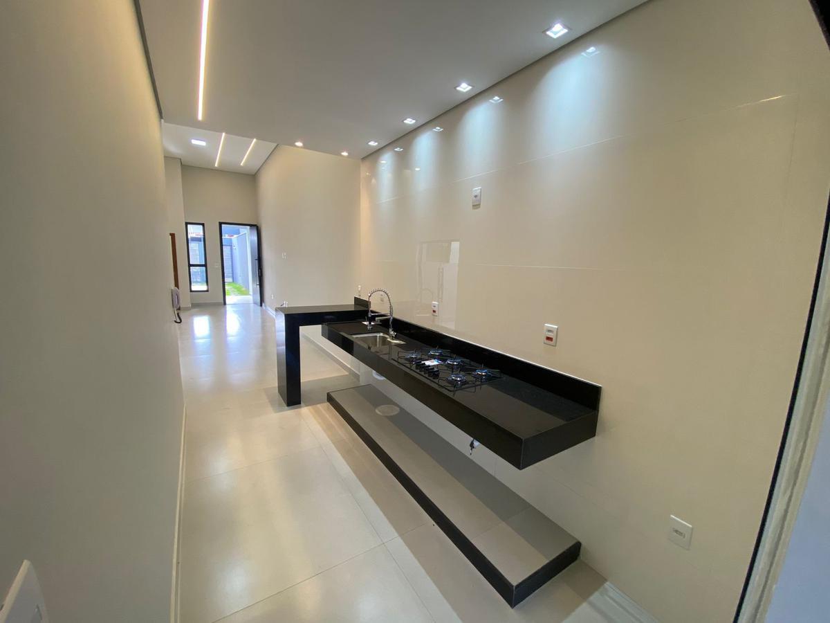 Casa, Jardim Europa, 3 Quartos, 4 Vagas, 1 Suíte